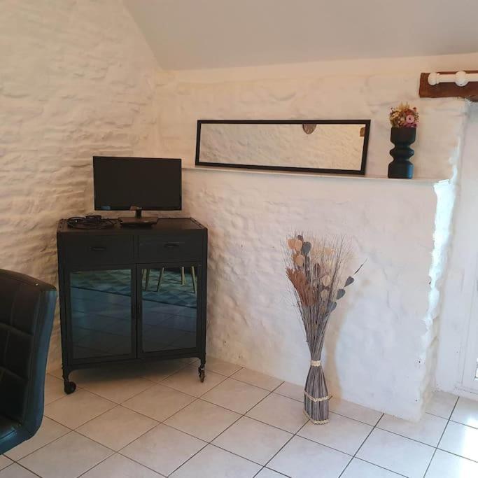 Studio Nid Cosy Avec Piscine Bonnemain Εξωτερικό φωτογραφία